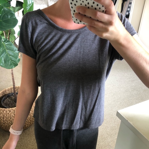 Sugar Lips Open Back Twisted Tee - Picture 5 of 8